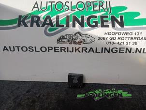 Gebruikte Relais Mercedes E (W124) Prijs € 19,99 Margeregeling aangeboden door Autosloperij Kralingen B.V.