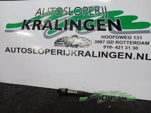 Gebruikte Pen Bobine Fiat Stilo (192A/B) 1.6 16V 3-Drs. Prijs € 7,49 Margeregeling aangeboden door Autosloperij Kralingen B.V.