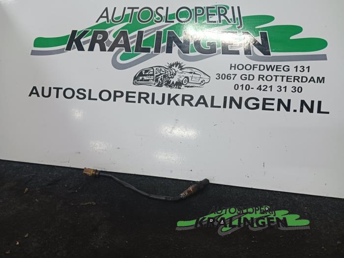 Gebruikte Lambda Sonde Mercedes C Combi (S203) 2.6 C-240 18V Prijs € 14,99 Margeregeling aangeboden door Autosloperij Kralingen B.V.