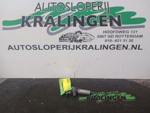 Gebruikte Pen Bobine Peugeot 207/207+ (WA/WC/WM) 1.4 16V VTi Prijs € 9,99 Margeregeling aangeboden door Autosloperij Kralingen B.V.