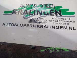 Gebruikte Ruit schakelaar elektrisch BMW 3 serie (E36/2C) 328i 24V Prijs € 9,99 Margeregeling aangeboden door Autosloperij Kralingen B.V.