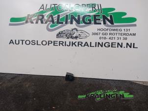 Gebruikte Spiegel Schakelaar BMW 3 serie (E46/2) 323 Ci 24V Prijs € 9,94 Margeregeling aangeboden door Autosloperij Kralingen B.V.