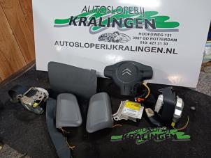 Gebruikte Module + Airbag Set Citroen C1 1.0 12V Prijs € 200,00 Margeregeling aangeboden door Autosloperij Kralingen B.V.
