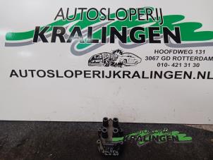 Gebruikte Bobine Opel Vectra B (36) 2.0 16V Ecotec Prijs € 24,99 Margeregeling aangeboden door Autosloperij Kralingen B.V.