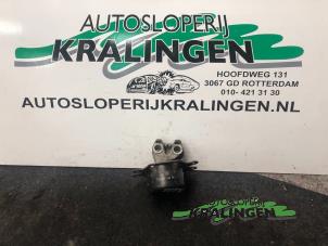 Gebruikte Motorsteun Opel Combo (Corsa C) 1.7 DI 16V Prijs € 14,99 Margeregeling aangeboden door Autosloperij Kralingen B.V.