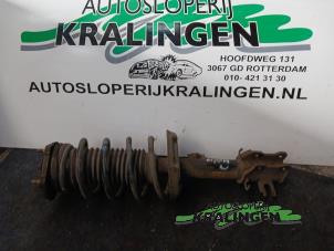 Gebruikte Schokdemper links-voor Peugeot Bipper (AA) 1.4 HDi Prijs op aanvraag aangeboden door Autosloperij Kralingen B.V.