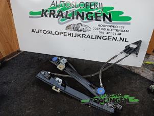 Gebruikte Ruitmechaniek 4Deurs links-voor Seat Toledo (5P2) 2.0 TDI 16V Prijs € 24,99 Margeregeling aangeboden door Autosloperij Kralingen B.V.