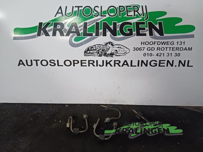 Gebruikte Verstuiver brug Seat Leon (1P1) 1.6 TDI 16V 105 Prijs € 50,00 Margeregeling aangeboden door Autosloperij Kralingen B.V.