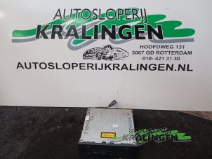 Gebruikte CD Wisselaar Audi A3 Sportback (8PA) 2.0 FSI 16V Prijs € 50,00 Margeregeling aangeboden door Autosloperij Kralingen B.V.