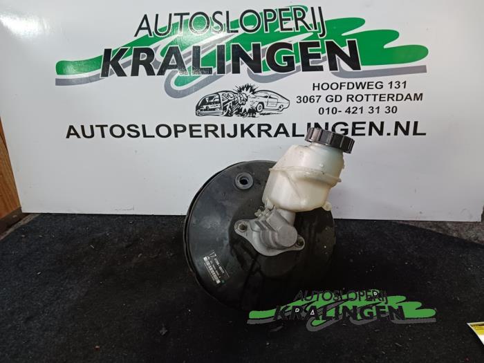 Gebruikte Rembol Toyota Yaris II (P9) 1.3 16V VVT-i Prijs € 34,99 Margeregeling aangeboden door Autosloperij Kralingen B.V.