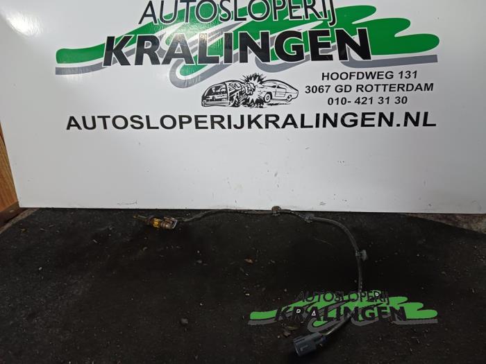 Gebruikte Lambda Sonde Toyota Yaris II (P9) 1.3 16V VVT-i Prijs € 9,98 Margeregeling aangeboden door Autosloperij Kralingen B.V.
