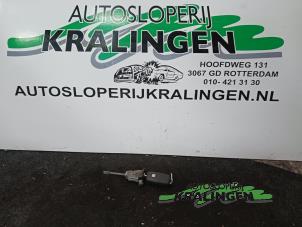 Gebruikte Portierslot Cilinder links Seat Altea (5P1) 2.0 FSI 16V Prijs op aanvraag aangeboden door Autosloperij Kralingen B.V.
