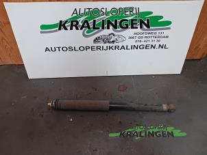 Gebruikte Schokdemper rechts-achter Toyota Yaris II (P9) 1.3 16V VVT-i Prijs € 14,99 Margeregeling aangeboden door Autosloperij Kralingen B.V.