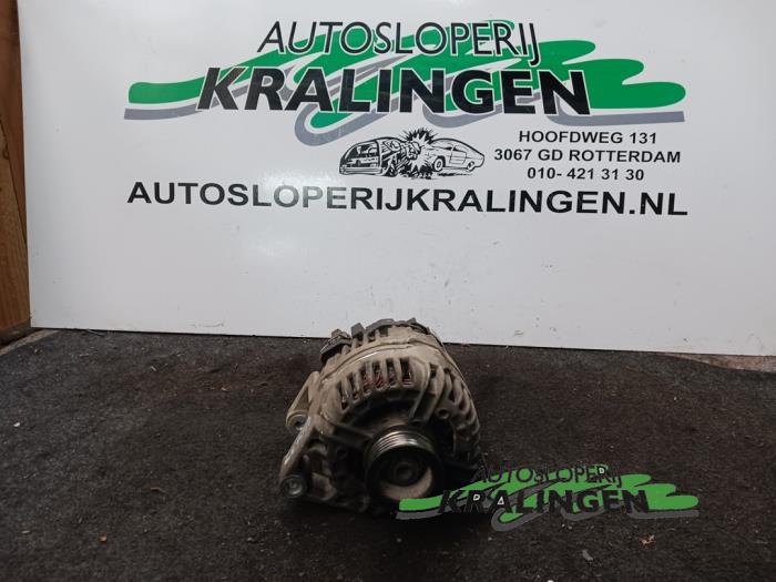 Gebruikte Dynamo Opel Corsa D 1.2 16V Prijs € 24,98 Margeregeling aangeboden door Autosloperij Kralingen B.V.