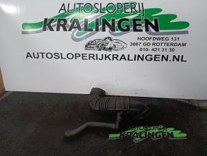 Gebruikte Luchtinlaat slang BMW Mini One/Cooper (R50) 1.6 16V One Prijs € 39,99 Margeregeling aangeboden door Autosloperij Kralingen B.V.