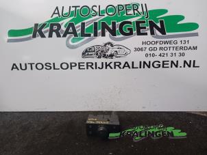 Gebruikte Licht Schakelaar Opel Meriva 1.6 16V Prijs € 9,99 Margeregeling aangeboden door Autosloperij Kralingen B.V.