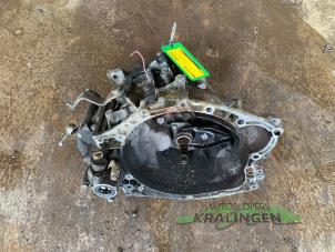 Gebruikte Versnellingsbak Citroen Berlingo Cinqspace, Multispace 2.0 HDI Prijs € 500,00 Margeregeling aangeboden door Autosloperij Kralingen B.V.