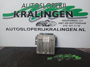 Gebruikte Computer Motormanagement Renault Clio III (BR/CR) 1.5 dCi 70 Prijs € 50,00 Margeregeling aangeboden door Autosloperij Kralingen B.V.