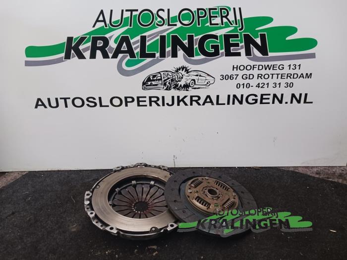 Gebruikte Koppelingsset (compleet) Volkswagen Golf VII (AUA) 1.2 TSI 16V Prijs € 49,99 Margeregeling aangeboden door Autosloperij Kralingen B.V.