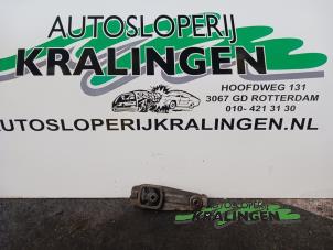 Gebruikte Motorsteun Citroen C3 (FC/FL/FT) 1.4 16V Sensodrive Prijs € 25,00 Margeregeling aangeboden door Autosloperij Kralingen B.V.