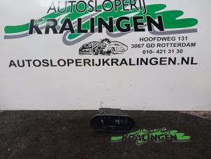 Gebruikte Licht Schakelaar Ford Galaxy (WGR) 2.3i 16V SEFI Prijs € 25,00 Margeregeling aangeboden door Autosloperij Kralingen B.V.