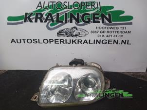 Gebruikte Koplamp links Alfa Romeo GTV (916) 2.0 16V Twin Spark Prijs € 74,99 Margeregeling aangeboden door Autosloperij Kralingen B.V.