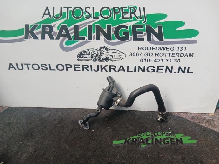 Gebruikte Carterventilatie Fiat Doblo (223A/119) 1.3 JTD 16V Multijet Prijs € 24,99 Margeregeling aangeboden door Autosloperij Kralingen B.V.