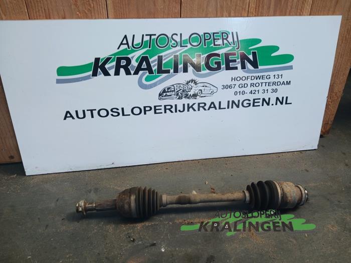 Gebruikte Steekas rechts-voor Mazda 2 (DE) 1.3 16V S-VT High Power Prijs € 24,99 Margeregeling aangeboden door Autosloperij Kralingen B.V.