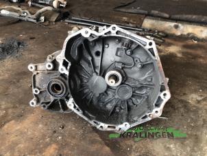 Gebruikte Versnellingsbak Opel Astra H SW (L35) 1.7 CDTi 16V Prijs € 200,00 Margeregeling aangeboden door Autosloperij Kralingen B.V.