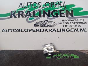 Gebruikte Module Centrale Deurvergrendeling Citroen C1 1.0 12V Prijs € 19,99 Margeregeling aangeboden door Autosloperij Kralingen B.V.