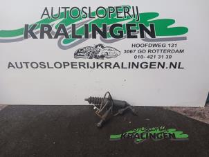 Gebruikte Koppeling Hulp Cilinder BMW 3 serie (E92) 320i 16V Prijs € 50,00 Margeregeling aangeboden door Autosloperij Kralingen B.V.