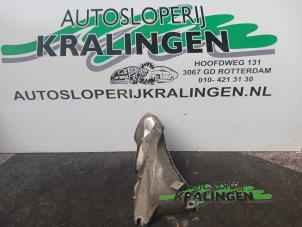 Gebruikte Motorrubber BMW 3 serie (E92) 320i 16V Prijs € 50,00 Margeregeling aangeboden door Autosloperij Kralingen B.V.