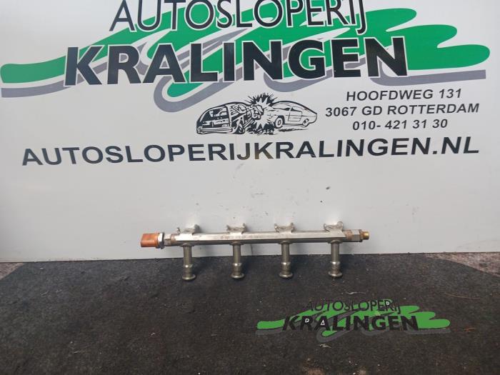 Gebruikte Brandstofdruk sensor Volkswagen Golf VI (5K1) 1.2 TSI BlueMotion Prijs € 50,00 Margeregeling aangeboden door Autosloperij Kralingen B.V.