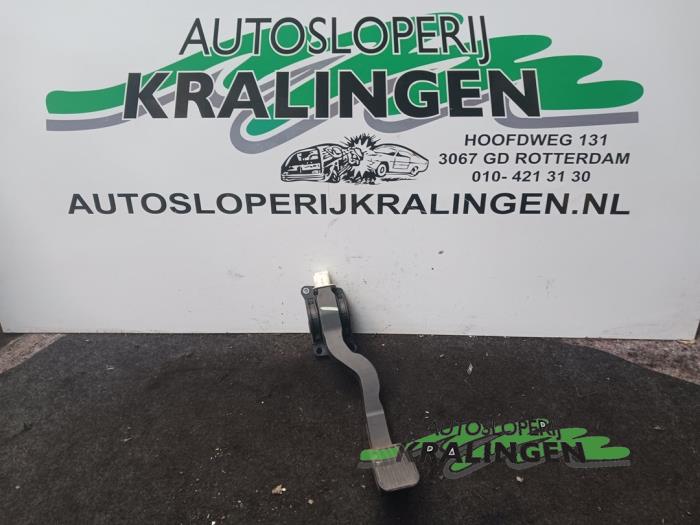 Gebruikte Gasklep Positiesensor Peugeot 206 (2A/C/H/J/S) 1.4 16V Prijs € 35,00 Margeregeling aangeboden door Autosloperij Kralingen B.V.