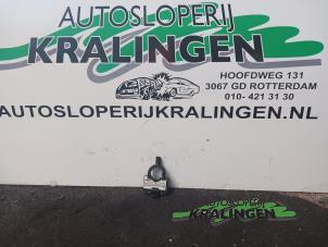 Gebruikte Stuurhoek sensor Citroen C4 Berline (LC) 1.4 16V Prijs € 25,00 Margeregeling aangeboden door Autosloperij Kralingen B.V.