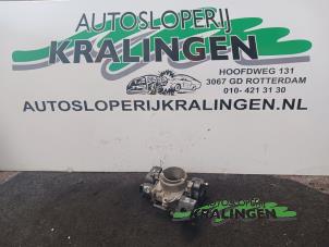 Gebruikte Gasklephuis Peugeot 307 (3A/C/D) 2.0 16V Prijs € 50,00 Margeregeling aangeboden door Autosloperij Kralingen B.V.