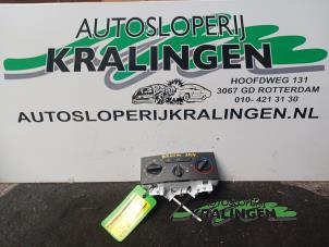 Gebruikte Kachel Bedieningspaneel Citroen Berlingo 1.6 Hdi 75 Prijs € 50,00 Margeregeling aangeboden door Autosloperij Kralingen B.V.