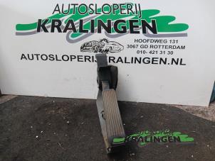 Gebruikte Sensor Gaspedaalpositie Mercedes E (W211) 3.0 E-280 CDI 24V Prijs € 24,99 Margeregeling aangeboden door Autosloperij Kralingen B.V.