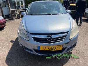 Gebruikte Voorbumper Opel Corsa D 1.4 16V Twinport Prijs € 80,00 Margeregeling aangeboden door Autosloperij Kralingen B.V.