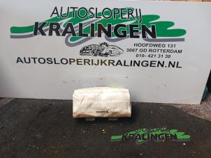 Gebruikte Airbag rechts (Dashboard) Opel Corsa D 1.4 16V Twinport Prijs € 25,00 Margeregeling aangeboden door Autosloperij Kralingen B.V.