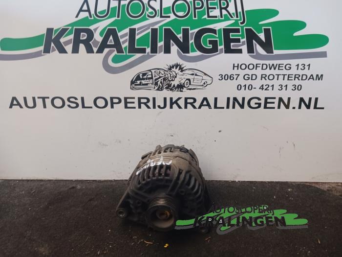 Gebruikte Dynamo Opel Meriva (A) 1.4 16V Twinport Prijs € 24,99 Margeregeling aangeboden door Autosloperij Kralingen B.V.