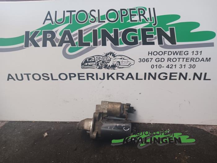Startmotor van een Ford Fiesta 4 1.25 16V 1998