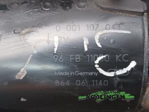 Startmotor van een Ford Fiesta 4 1.25 16V 1998