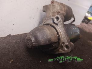 Startmotor van een Ford Fiesta 4 1.25 16V 1998