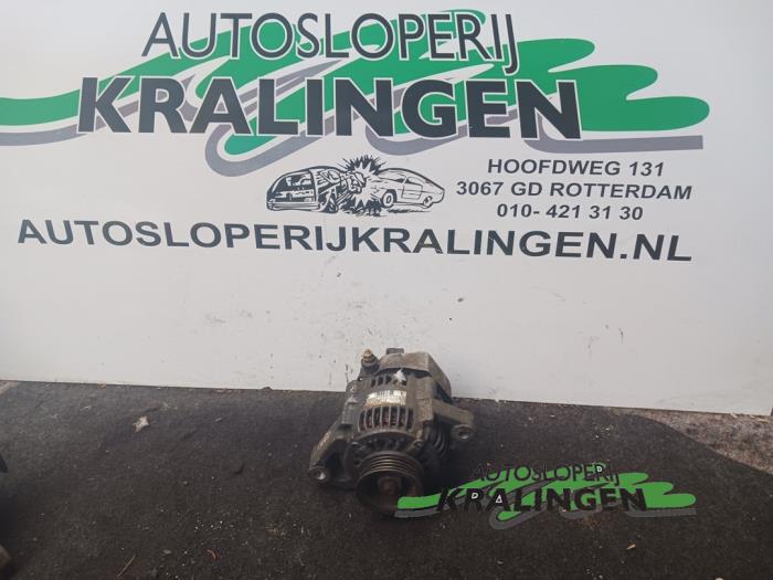 Gebruikte Dynamo Daihatsu Move (L9) 850 Prijs € 35,00 Margeregeling aangeboden door Autosloperij Kralingen B.V.
