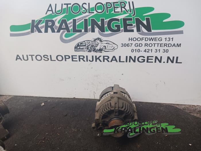Gebruikte Dynamo Volkswagen Lupo (6X1) 1.0 MPi 50 Prijs € 35,00 Margeregeling aangeboden door Autosloperij Kralingen B.V.