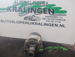 Gebruikte Dynamo Saab 9-3 I (YS3D) 2.0,S 16V Prijs € 50,00 Margeregeling aangeboden door Autosloperij Kralingen B.V.