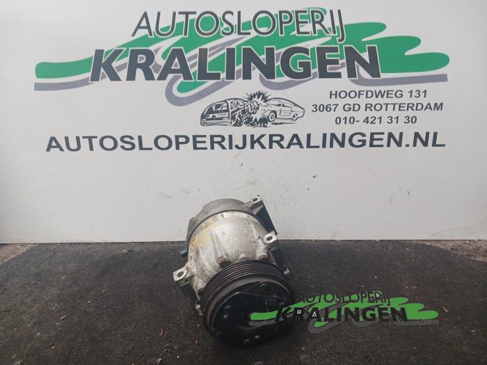 Gebruikte Aircopomp Renault Laguna II (BG) 1.8 16V Prijs € 19,98 Margeregeling aangeboden door Autosloperij Kralingen B.V.