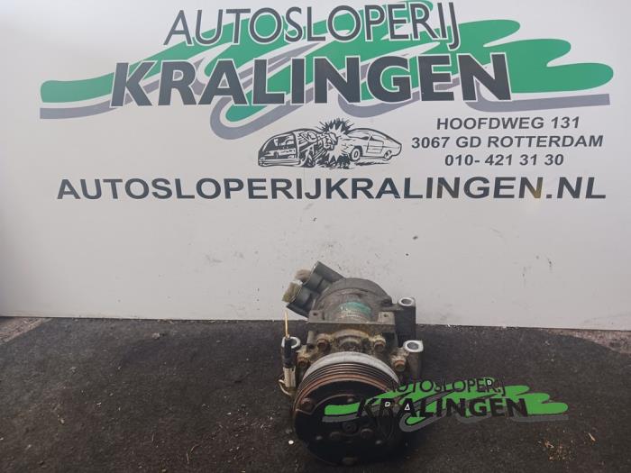 Gebruikte Pomp Airco Renault Clio II (BB/CB) 1.2 16V Prijs € 19,98 Margeregeling aangeboden door Autosloperij Kralingen B.V.