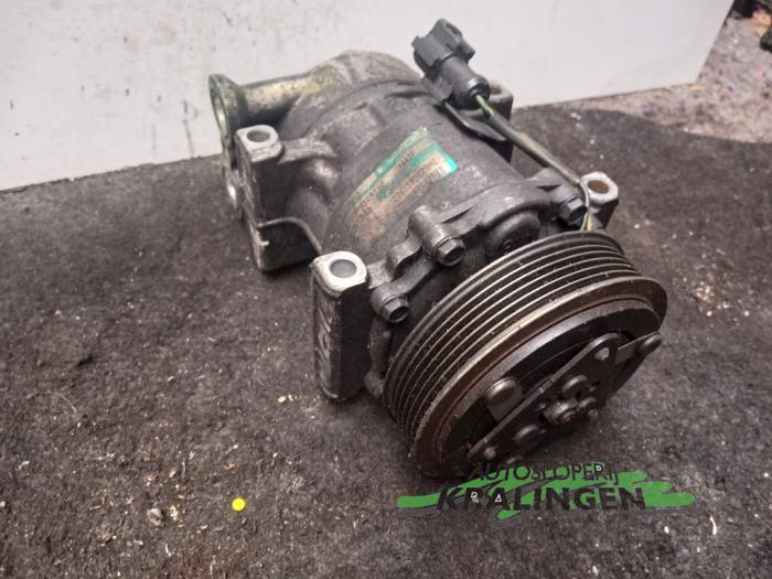 Aircopomp van een Ford Fiesta 5 (JD/JH) 1.4 TDCi 2003